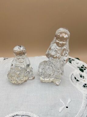 Waterford Marquis Crystal Nativity Figurines - Shepherd Boys with Sheep Set of 2